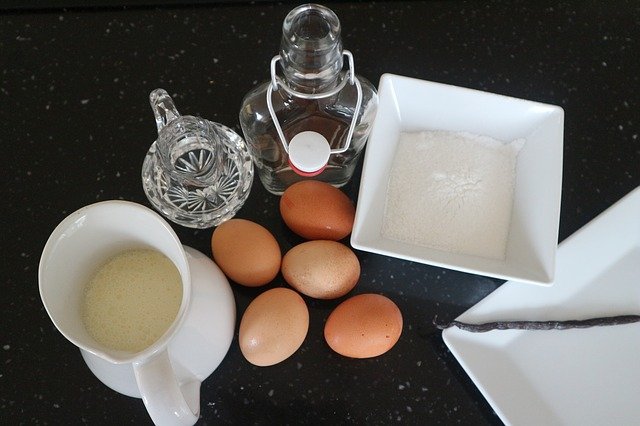 potřeby na vaječný likér